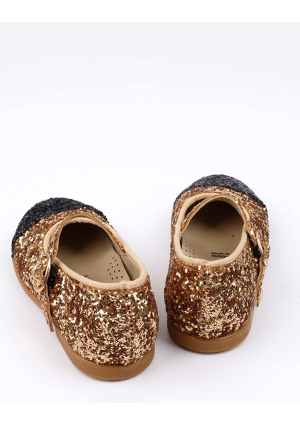 Altın Pullu Tokalı Kız Çocuk Ayakkabı