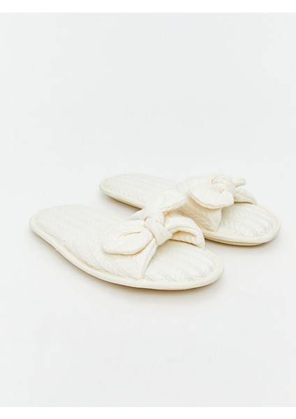 Yeni Sezon Fiyonk Detaylı Kadın Ev Terliği