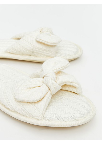 Yeni Sezon Fiyonk Detaylı Kadın Ev Terliği modelleri