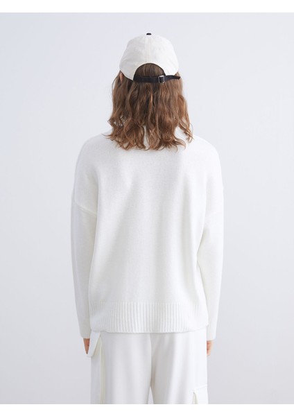 Yeni Sezon Bisiklet Yaka Oversize Kadın Triko Kazak fırsatları