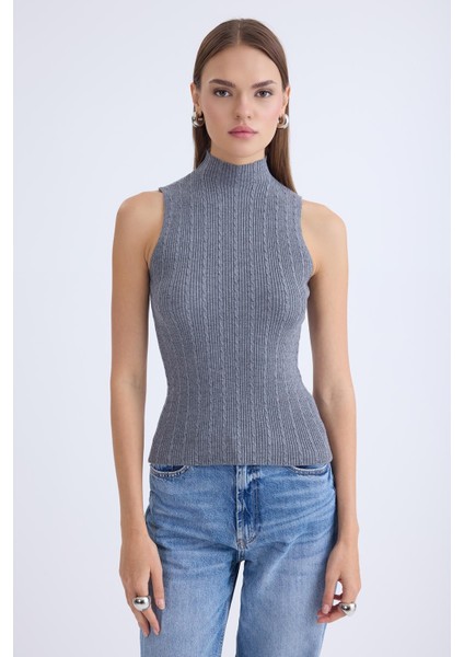 Dik Yaka Örgü Desen Sıfır Kol Triko Bluz indirimleri