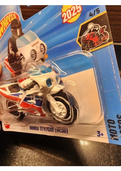 1/64 Honda Vfr 750 RC30 modelleri