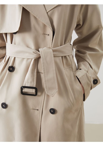 Yeni Sezon Kruvaze Yaka Oversize Kadın Trençkot modelleri