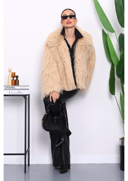 Koyu Bej Yakalı Kürk Kaban fiyatları