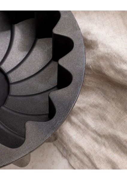 Liora Kek Kalıbı - Vizon fırsatları