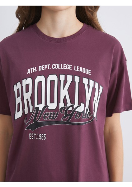 Yeni Sezon Bisiklet Yaka Brooklyn Baskılı Kadın Tişört modelleri