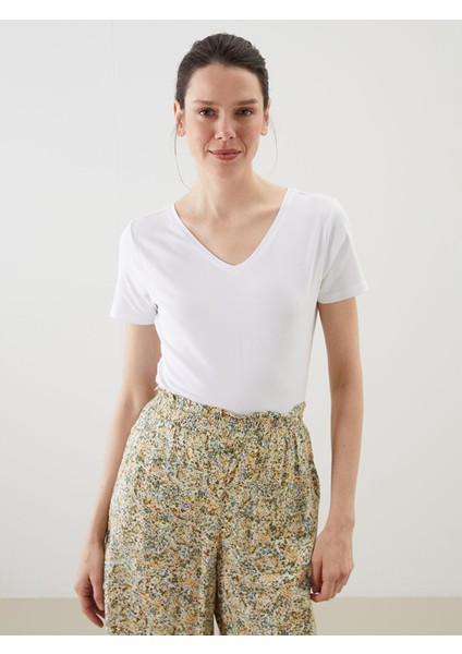 Yeni Sezon V Yaka Kadın Tişört