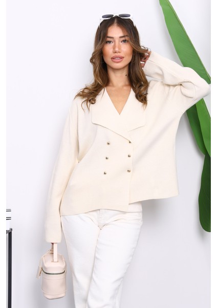 Krem Kruvaze Yaka Düğmeli Triko Hırka