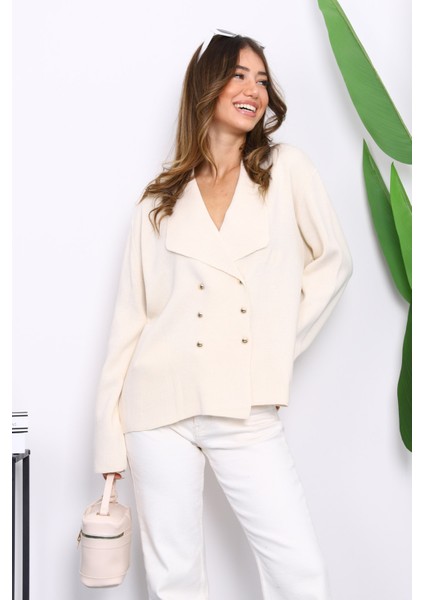 Krem Kruvaze Yaka Düğmeli Triko Hırka modelleri