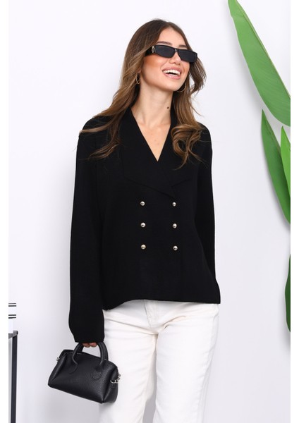 Siyah Kruvaze Yaka Düğmeli Triko Hırka