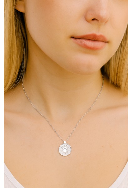Beauty Of Life Madalyon Gümüş Kolye fiyatları