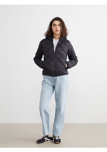 Yeni Sezon Kapüşonlu Kapitone Oversize Kadın Şişme Mont fiyatları