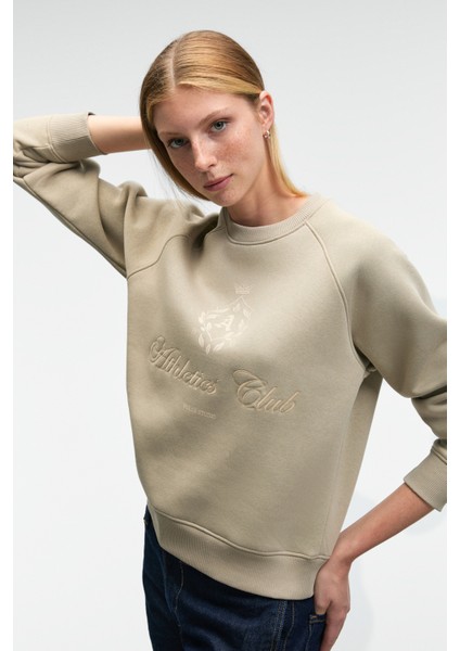 MIRELLAN Kadın Baskılı Yuvarlak Yaka Regular Fit Taş Rengi Sweatshirt fiyatları