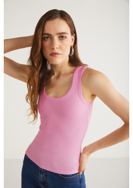 Lıllesol Kadın Pamuklu Fitilli Görünümlü Kare Yaka Kalın Askılı Basic Koyu Pembe Atlet fiyatları