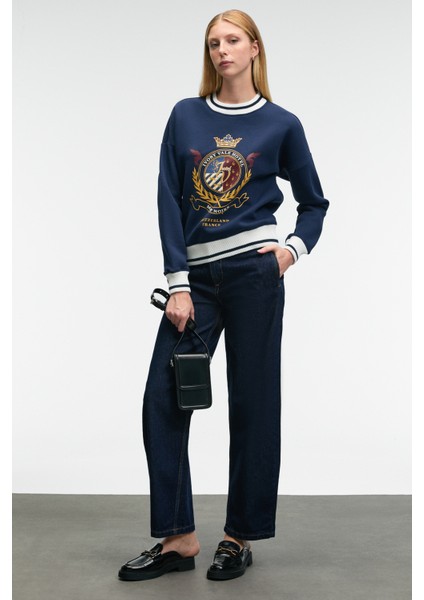 VALLUNE Kadın Kontrast Triko Etek Ucu Manşet Ve Yakalı Nakış Crop Lacivert Sweatshirt fırsatları