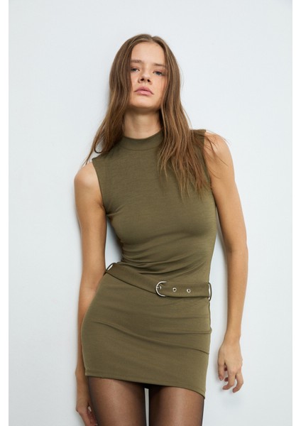 ELIARA Kadın Yarım Balıkçı Yakalı Kolsuz Beli Ayarlanabilir Kemer Tokalı Mini Haki Elbise