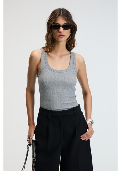 LILLESOL Kadın Fitilli Görünümlü Slim Fit Vücuda Oturan Havuz Yakalı Pamuklu Basic Antrasit Atlet