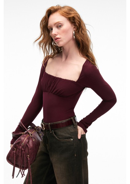SILIVRA Kadın Havuz Yakalı Esnek Kumaşlı Slim Fit Bordo Bluz modelleri