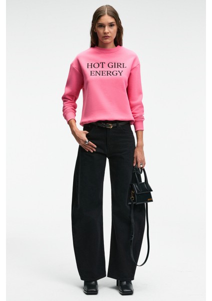 ISOLUNE Kadın Yaka Nakış Detaylı Oversize Bisiklet Yaka Pembe Sweatshirt fırsatları