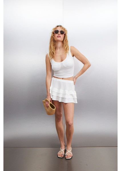 LASHES Kadın Sandy Dökümlü Kumaşlı Göğüs Kuplu Crop Beyaz Büstiyer modelleri