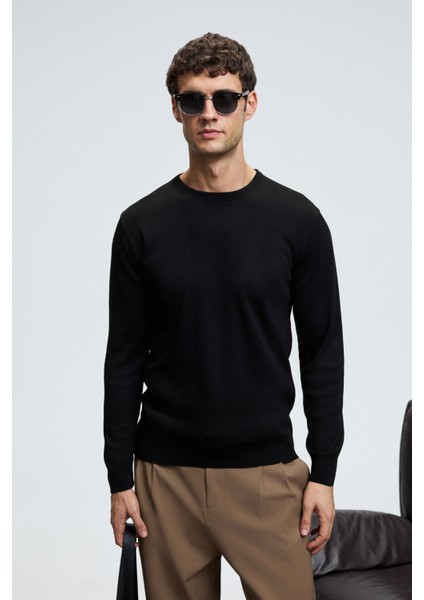 VAREX Erkek Yuvarlak Yaka Basic Slim Fit Triko Siyah Kazak indirimleri