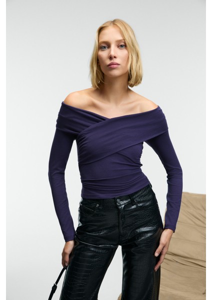 SELUNETTE Kadın Asimetrik Yakalı Omuzu Açık Esnek Kumaşlı Vücudu Saran Slim Fit Mor Bluz modelleri