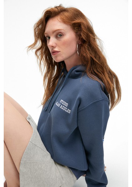 SLOPANE Kadın Rahat Kesim Kapüşonlu Baskılı Lacivert Sweatshirt