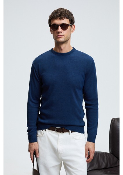 VAREX Erkek Yuvarlak Yaka Basic Slim Fit Triko İndigo Kazak