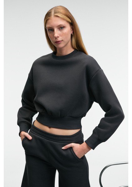 KARALIS Kadın Pamuklu Bisiklet Yaka Crop Antrasit Sweatshirt