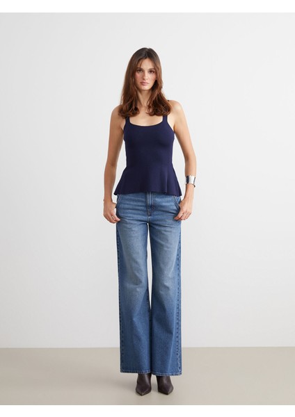 Yeni Sezon U Yaka Askılı Peplum Triko Bluz fiyatları