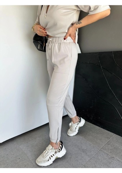 Gri Yaka ve Paçası Fermuarlı Takım fırsatları