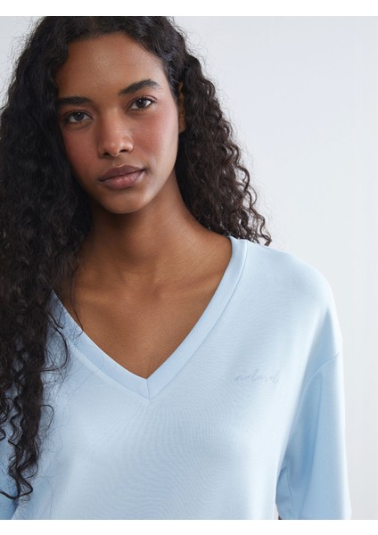 Yeni Sezon V Yaka Kadın Tişört