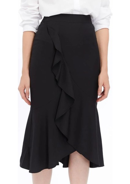 Kadın Siyah Mevsimlik Volanlı Midi Boy Krep Etek 2123-80