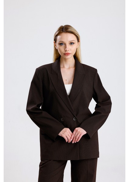 Kadın Çift Düğmeli Çizgili Blazer Ceket fiyatları