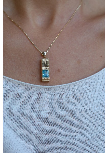 14 Ayar Altın Turkuaz Taşlı Antik Tasarım Kolye modelleri