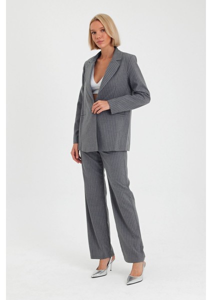 Ekru Renk Premium Boy Fit Kadın Pantolon Kolsuz Ceket Yelek Takımı Atlas Kumaş modelleri