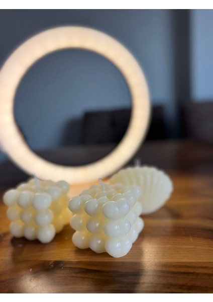 Kokulu Evinizin Dekorasyonunu Tamamlayacak Süs Mum Çeşitleri 1 Adet fırsatları