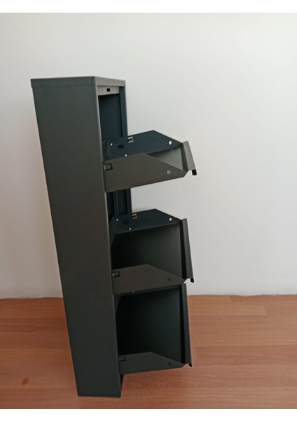 3'lü Metal Ayakkabılık indirimleri