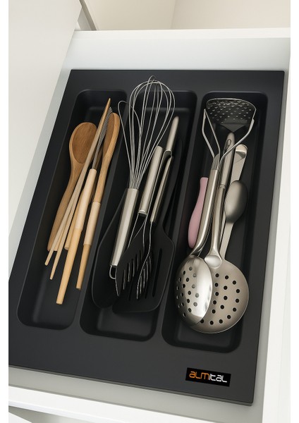 37x49 Mikro Kabartma Desenli Antrasit Kepçelik En 32 Boy 40 Cm'e kadar kesilebilir