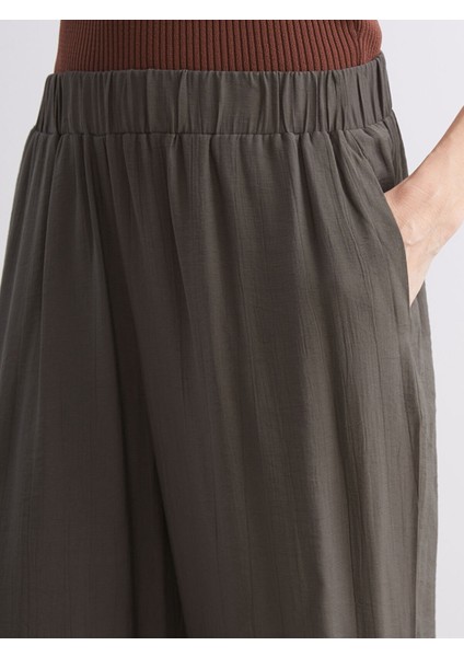 Yeni Sezon Beli Lastikli Kadın Pantolon fırsatları