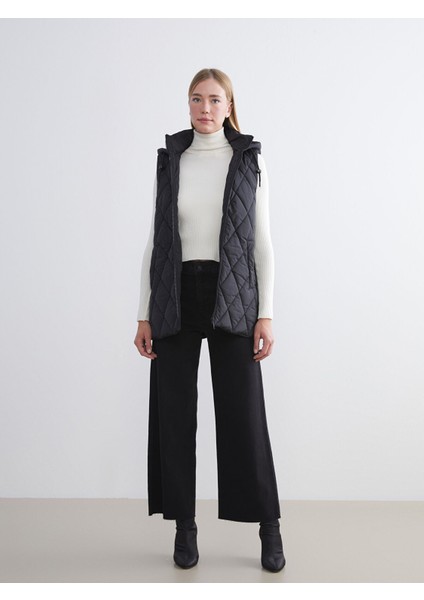 Yeni Sezon Kapüşonlu Kapitone Kadın Şişme Yelek fiyatları