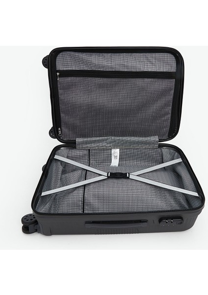 Yeni Sezon Kilit Detaylı Orta Boy Valiz modelleri