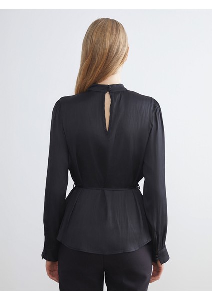 Yeni Sezon Dik Yaka Saten Bluz fırsatları