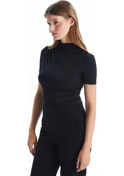 Yeni Sezon Dik Yaka Kadın Body