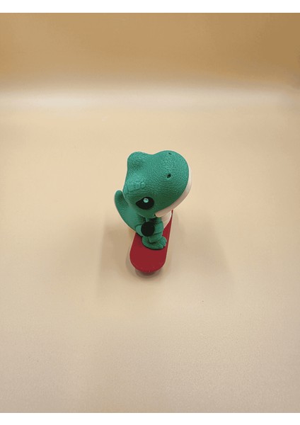 Yeşil Kırmızı Kaykaylı Dino Anahtarlık / Verslab Print indirimleri