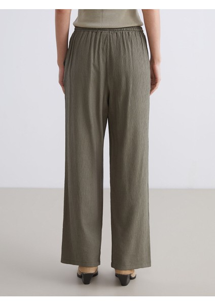 Yeni Sezon Beli Lastikli Dokulu Kadın Pantolon indirimleri