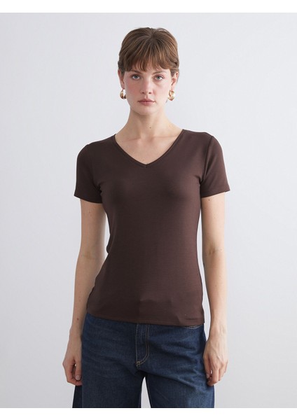 Yeni Sezon V Yaka Düz Kadın Tişört