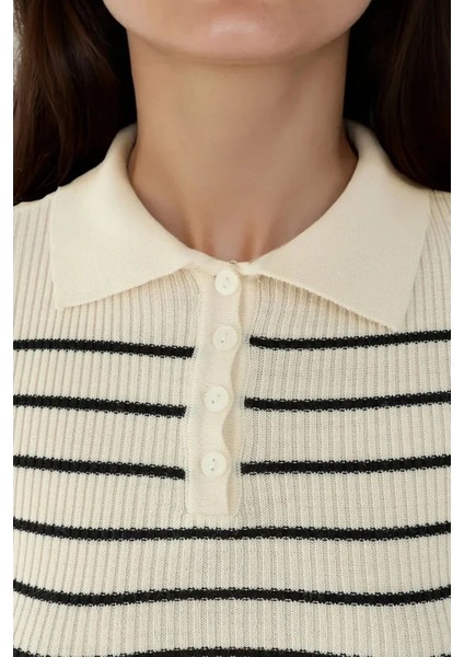 Kadın Jakarlı Örme Yarım Balıkçı Yaka Kazak Natural