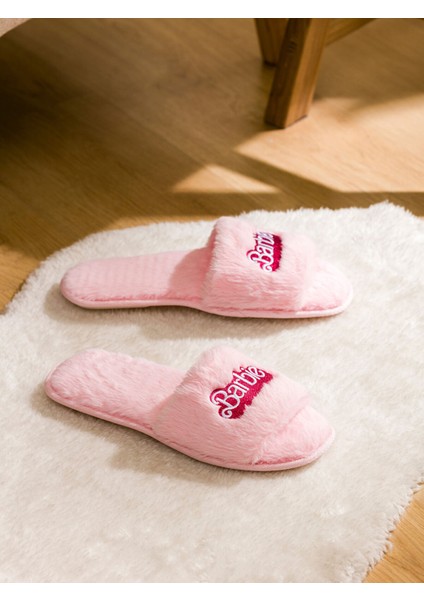 Yeni Sezon Barbie Nakışlı Pelüş Kadın Ev Terliği fiyatları