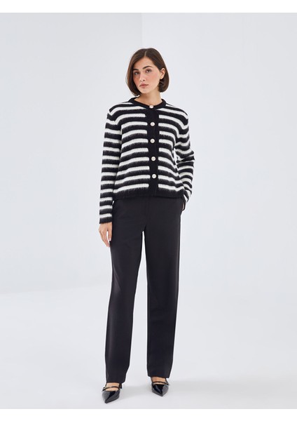Yeni Sezon Bisiklet Yaka Çizgili Kadın Triko Hırka